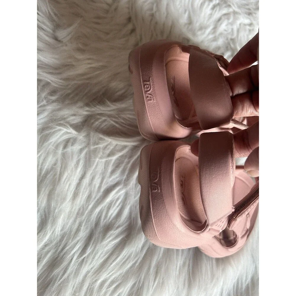 Teva Size 5 Pink Hurricane Drift Strappy Sandals Waterproof Outdoor Water Shoe